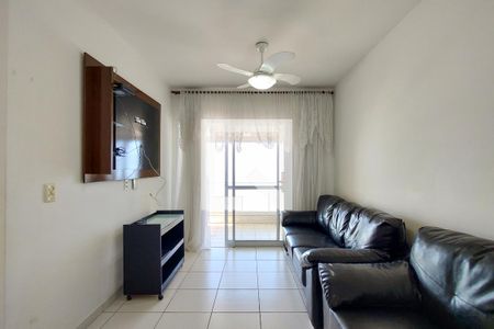 Sala de apartamento para alugar com 2 quartos, 70m² em Mirim, Praia Grande
