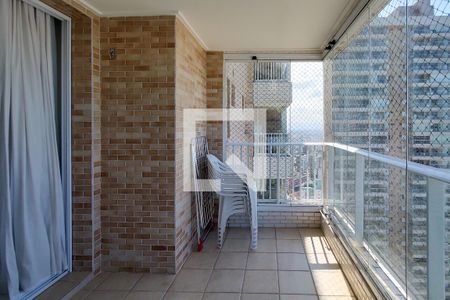 Apartamento para alugar com 70m², 2 quartos e 1 vaga Apartamento para alugar com 70m², 2 quartos e 1 vagaSacada
