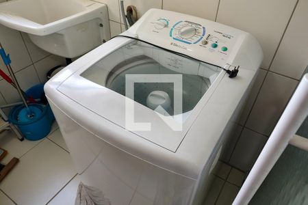 Apartamento para alugar com 70m², 2 quartos e 1 vaga Apartamento para alugar com 70m², 2 quartos e 1 vagaÁrea de Serviço