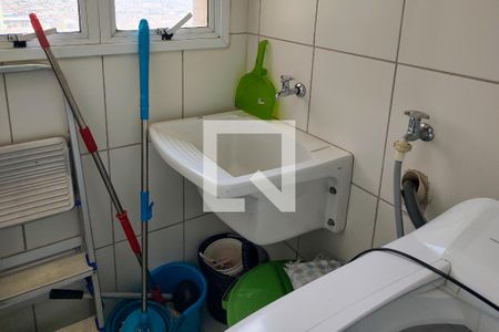 Apartamento para alugar com 70m², 2 quartos e 1 vaga Apartamento para alugar com 70m², 2 quartos e 1 vagaÁrea de Serviço