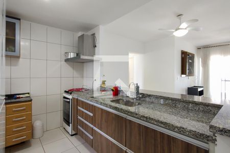 Apartamento para alugar com 70m², 2 quartos e 1 vaga Apartamento para alugar com 70m², 2 quartos e 1 vagaCozinha
