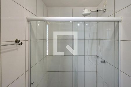 Apartamento para alugar com 70m², 2 quartos e 1 vaga Apartamento para alugar com 70m², 2 quartos e 1 vagaBanheiro da Suíte