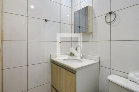 Apartamento para alugar com 70m², 2 quartos e 1 vaga Apartamento para alugar com 70m², 2 quartos e 1 vagaBanheiro