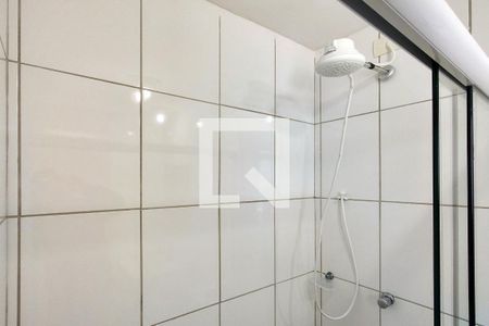 Apartamento para alugar com 70m², 2 quartos e 1 vaga Apartamento para alugar com 70m², 2 quartos e 1 vagaBanheiro da Suíte