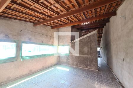 Casa à venda com 250m², 4 quartos e 2 vagas Casa à venda com 250m², 4 quartos e 2 vagasSalão de Festas