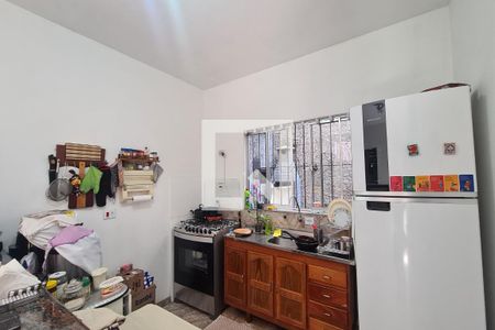 Casa à venda com 250m², 4 quartos e 2 vagas Casa à venda com 250m², 4 quartos e 2 vagasCozinha