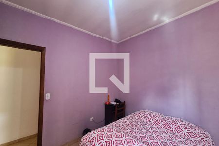 Casa à venda com 250m², 4 quartos e 2 vagas Casa à venda com 250m², 4 quartos e 2 vagasQuarto 2