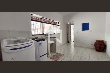 Casa à venda com 380m², 3 quartos e 8 vagasÁrea de Serviço