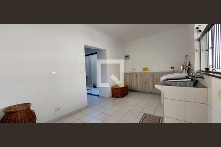 Casa à venda com 380m², 3 quartos e 8 vagasÁrea de Serviço