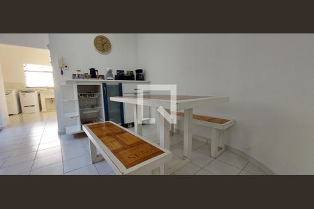 Casa à venda com 380m², 3 quartos e 8 vagasCopa