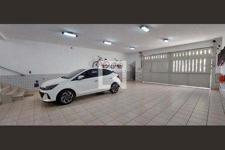 Casa à venda com 380m², 3 quartos e 8 vagasGaragem