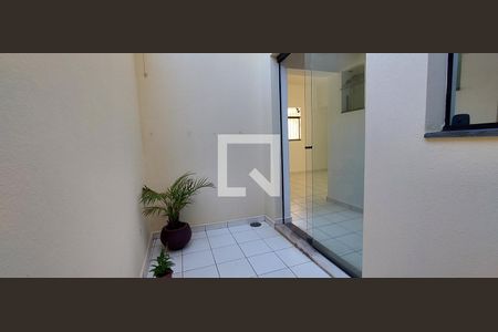 Casa à venda com 380m², 3 quartos e 8 vagasJardim de inverno