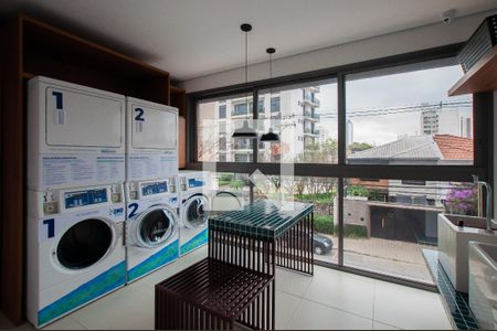 Studio para alugar com 25m², 1 quarto e sem vaga Studio para alugar com 25m², 1 quarto e sem vagaLavanderia