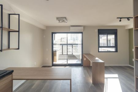 Studio de kitnet/studio para alugar com 1 quarto, 34m² em República, São Paulo