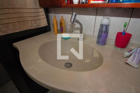 Casa à venda com 165m², 3 quartos e 2 vagas Casa à venda com 165m², 3 quartos e 2 vagasBanheiro da Suíte