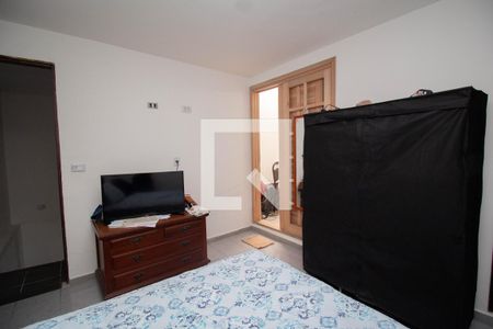 Casa à venda com 165m², 3 quartos e 2 vagas Casa à venda com 165m², 3 quartos e 2 vagasQuarto 1 - Suíte