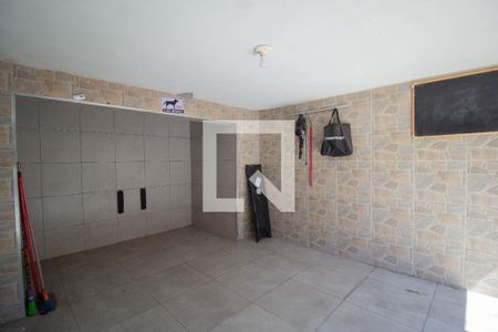 Casa à venda com 165m², 3 quartos e 2 vagas Casa à venda com 165m², 3 quartos e 2 vagasGaragem