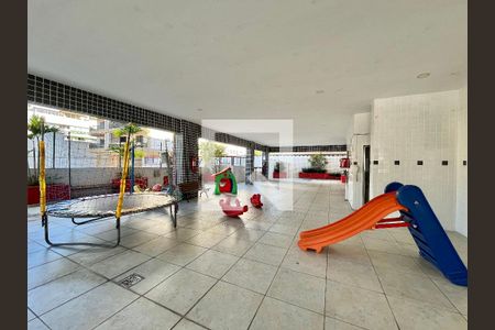 Apartamento à venda com 146m², 3 quartos e 2 vagasÁrea comum - Playground