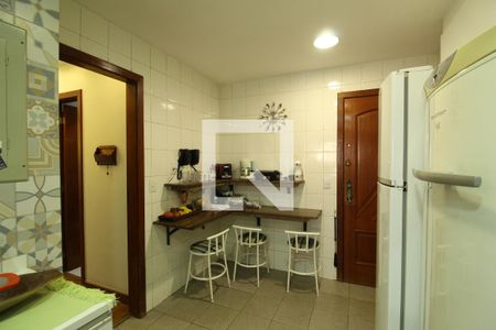 Apartamento à venda com 146m², 3 quartos e 2 vagasCozinha