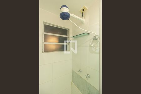 Apartamento para alugar com 49m², 2 quartos e 1 vaga Apartamento para alugar com 49m², 2 quartos e 1 vagaDetalhe do Banheiro Social