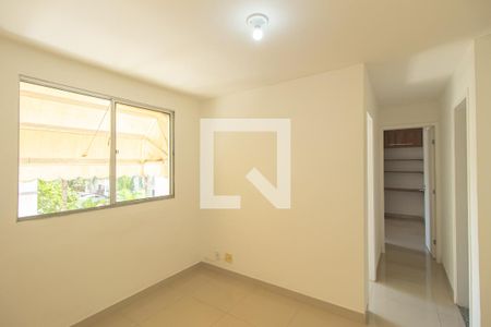 Apartamento para alugar com 49m², 2 quartos e 1 vaga Apartamento para alugar com 49m², 2 quartos e 1 vagaSala