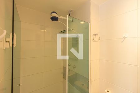 Apartamento para alugar com 49m², 2 quartos e 1 vaga Apartamento para alugar com 49m², 2 quartos e 1 vagaDetalhe do Banheiro da Suíte