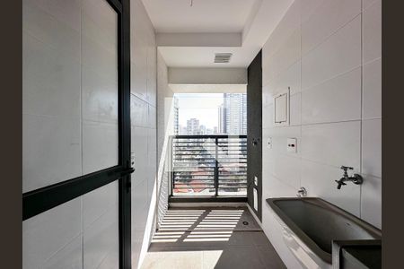 Área de Serviço de apartamento à venda com 3 quartos, 83m² em Jardim das Acacias, São Paulo