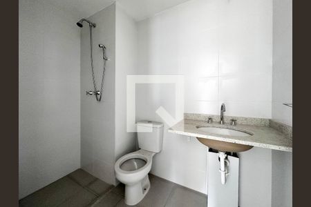 Apartamento à venda com 83m², 3 quartos e 2 vagasBanheiro Social