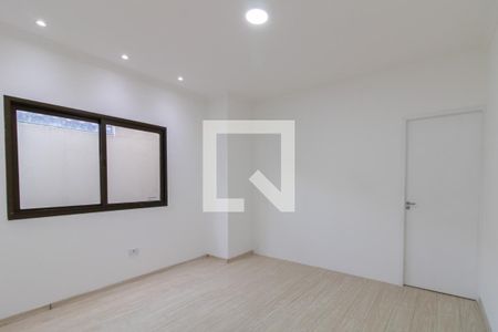 Casa à venda com 295m², 3 quartos e 2 vagasSuíte 2