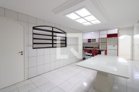 Casa à venda com 295m², 3 quartos e 2 vagasCozinha