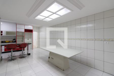 Casa à venda com 295m², 3 quartos e 2 vagasCozinha