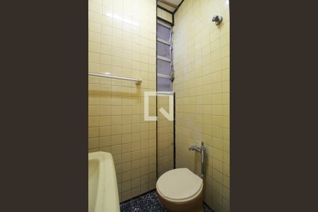 Apartamento à venda com 150m², 3 quartos e sem vagaBanheiro social 2