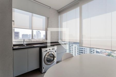 Sala/Quarto de kitnet/studio para alugar com 1 quarto, 45m² em Indianópolis, São Paulo