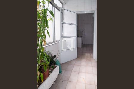 Apartamento à venda com 108m², 2 quartos e sem vagaLavanderia