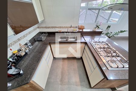 Apartamento à venda com 121m², 3 quartos e 1 vaga Apartamento à venda com 121m², 3 quartos e 1 vagaCozinha