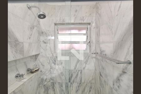 Apartamento à venda com 121m², 3 quartos e 1 vaga Apartamento à venda com 121m², 3 quartos e 1 vagaBanheiro 2