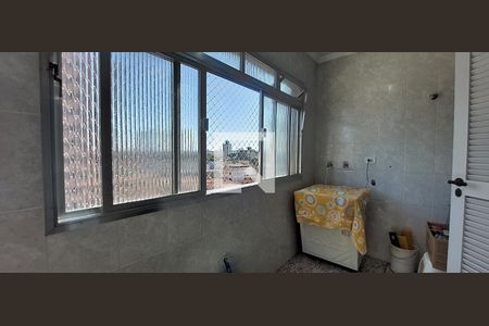 Apartamento para alugar com 145m², 2 quartos e 1 vagaÁrea de Serviço