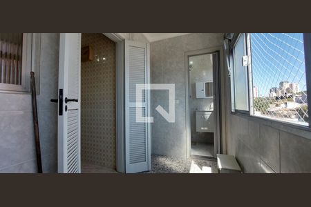 Apartamento para alugar com 145m², 2 quartos e 1 vagaÁrea de Serviço