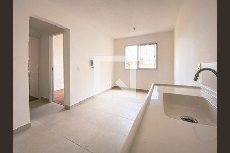 Sala de apartamento à venda com 2 quartos, 32m² em Jardim Celeste, São Paulo