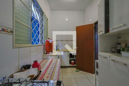 Casa à venda com 162m², 5 quartos e 1 vagaCozinha