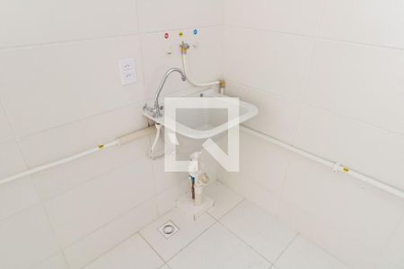 Apartamento para alugar com 80m², 2 quartos e 1 vaga Apartamento para alugar com 80m², 2 quartos e 1 vagaCozinha e Área de Serviço