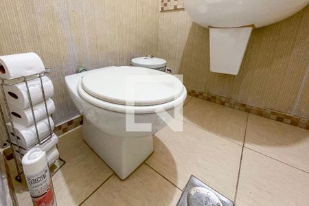 Apartamento à venda com 111m², 2 quartos e 1 vaga Apartamento à venda com 111m², 2 quartos e 1 vagaLavabo