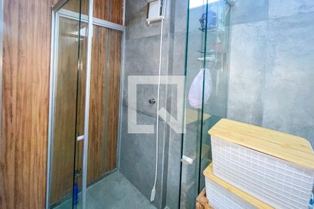 Apartamento à venda com 111m², 2 quartos e 1 vaga Apartamento à venda com 111m², 2 quartos e 1 vagaBanheiro da Suíte 1