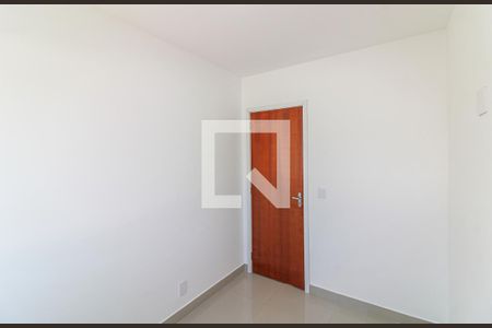 Casa de condomínio à venda com 123m², 3 quartos e 2 vagasQuarto 2
