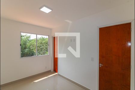 Casa de condomínio à venda com 123m², 3 quartos e 2 vagasSuíte
