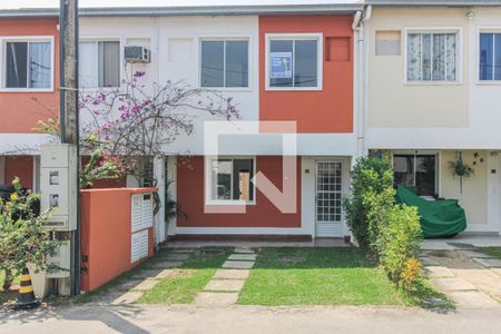 Casa de condomínio à venda com 123m², 3 quartos e 2 vagasFachada