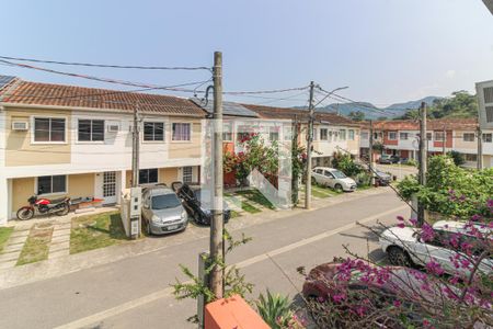 Casa de condomínio à venda com 123m², 3 quartos e 2 vagasQuarto 1 - Vista