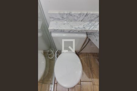 Casa de condomínio à venda com 123m², 3 quartos e 2 vagasLavabo