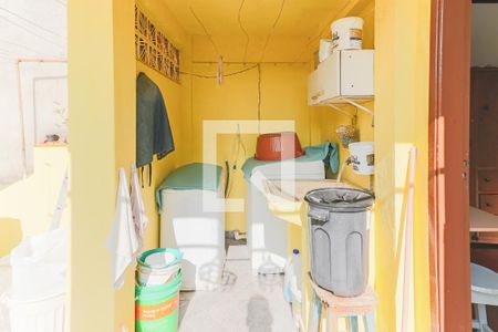 Casa à venda com 146m², 3 quartos e 2 vagas Casa à venda com 146m², 3 quartos e 2 vagasLavanderia