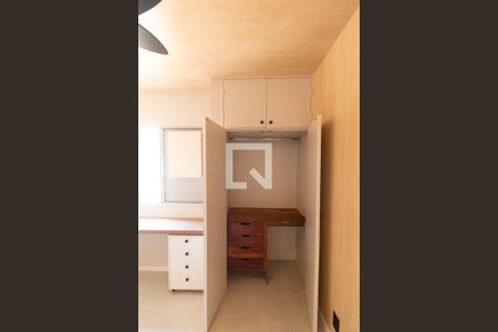 Kitnet - Armário de kitnet/studio para alugar com 1 quarto, 38m² em Centro, Campinas